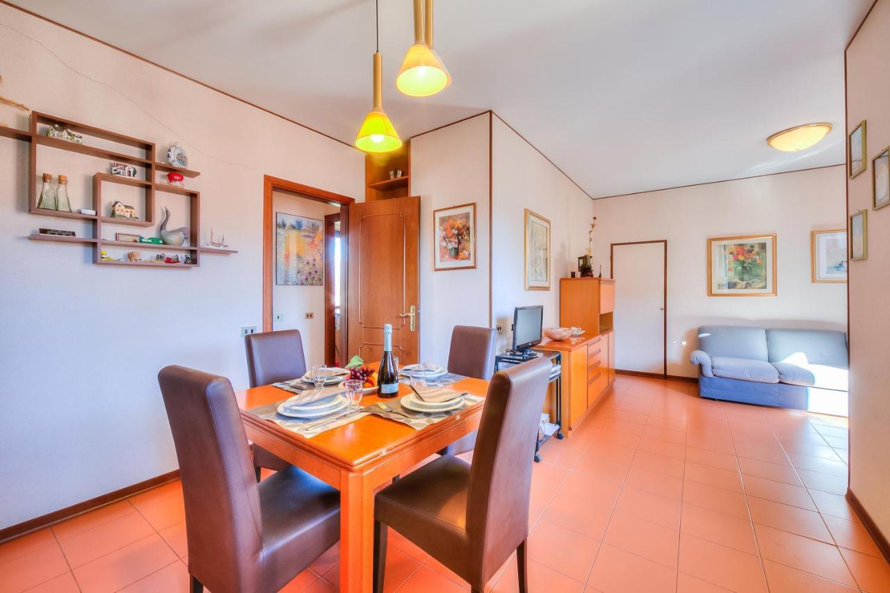 Laura'S Cozy Apartment Stresa Center - Happy Rentals Luaran gambar